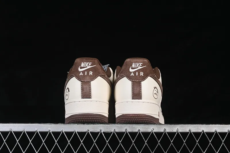 All categories Nk Air Force 1 Air Force series Nk Air Force 1 Low Air Force low top Nike Air Force 1'07 Low Ghostface joint white brown suede Air Force 1 low top casual sneakers XD9314-614